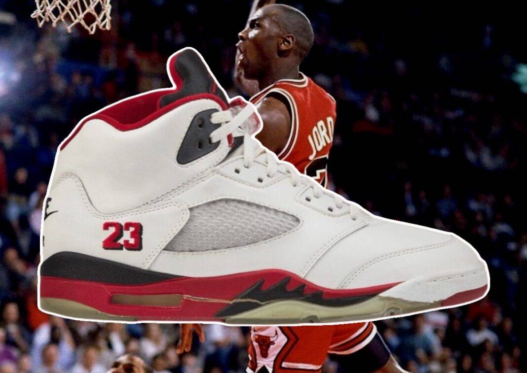 Air Jordan 5 “火红”（黑舌）2025 年秋季回归