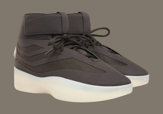 adidas Fear of God Athletics II 篮球高帮鞋 “夜棕色 “2024 年 12 月发布