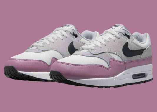 耐克 Air Max 1 “狼灰色/粉红色 “2024 年假日发布